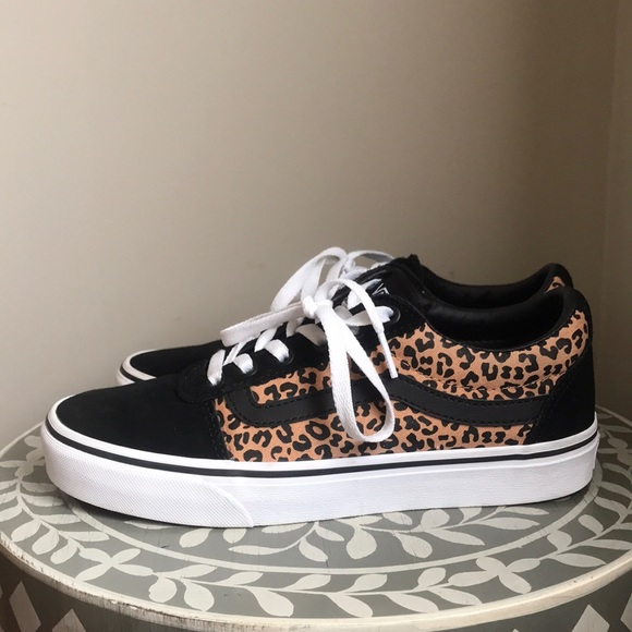 Vans Shoes - Vans Cheetah Print Sneakers sz 8